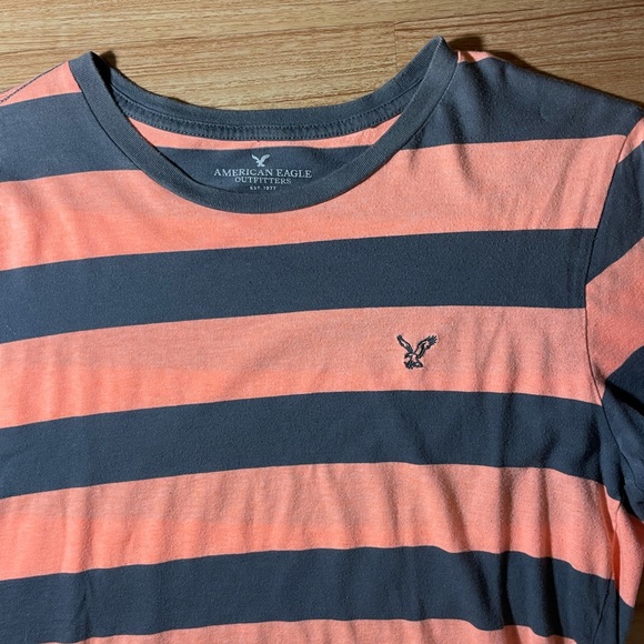 American eagle shirt - Picture 2 of 4
